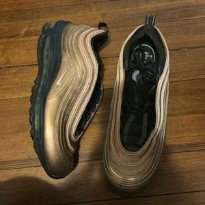 Rose gold air max 97 women's size 8.5